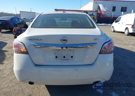 2015 Nissan Altima 2.5 Sv из США, поврежденный, VIN 1N4AL3AP1FC443943